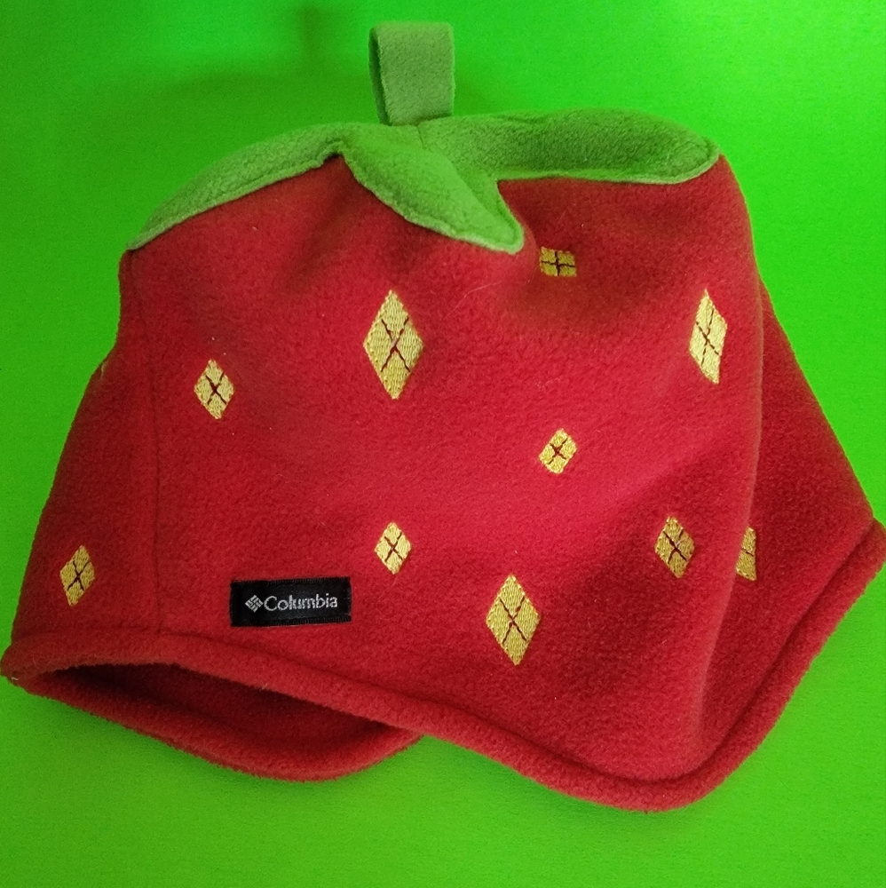 Columbia fleece toddler strawberry hat